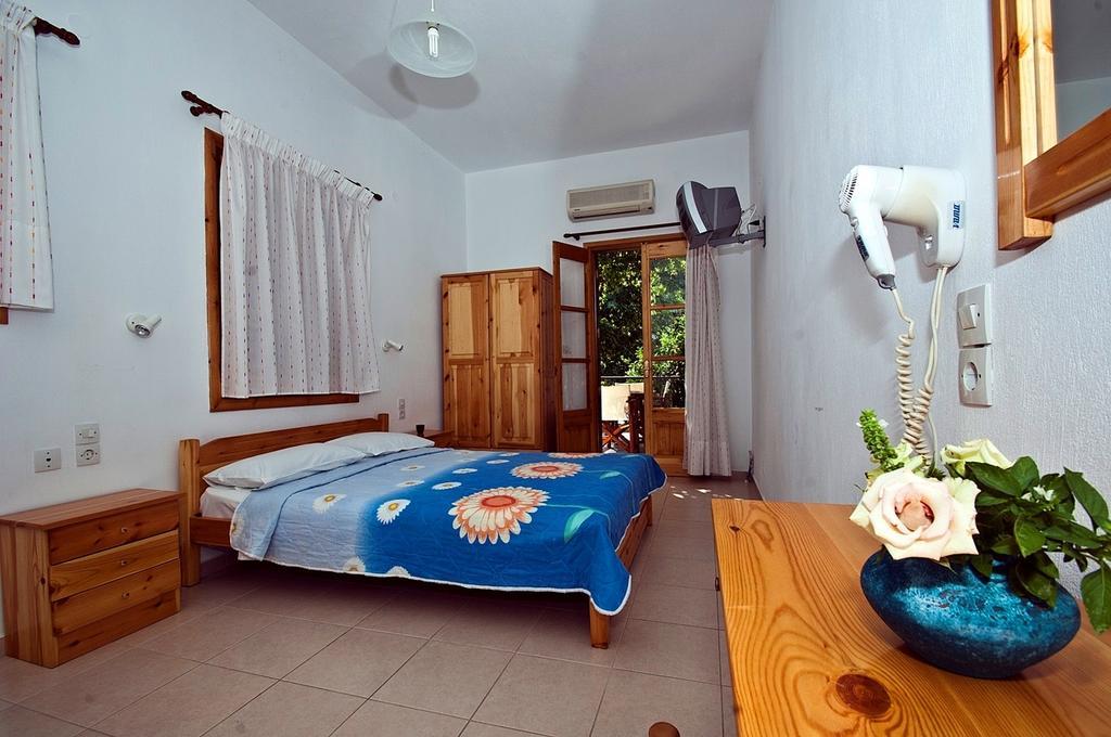 Athina Apartments Neo Klima Phòng bức ảnh